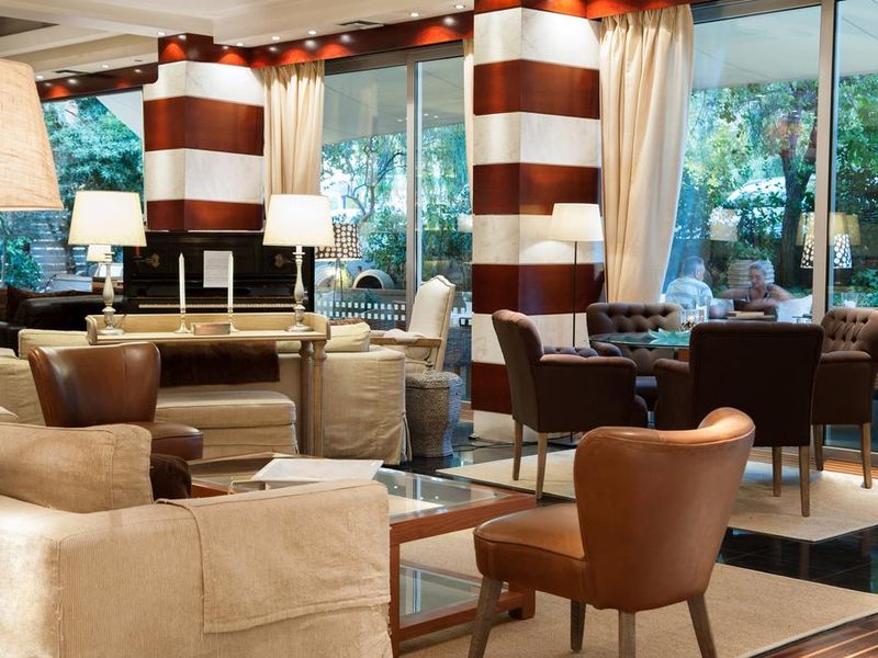 Hotel Photo 4