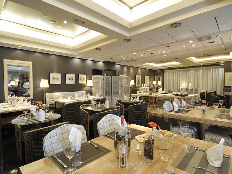 Hotel Photo 9