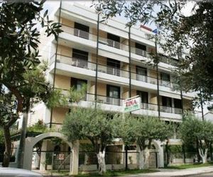 Zina Hotel Apartments Glyfada Greece