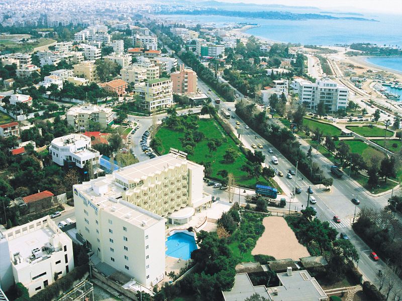 Hotel Photo 1