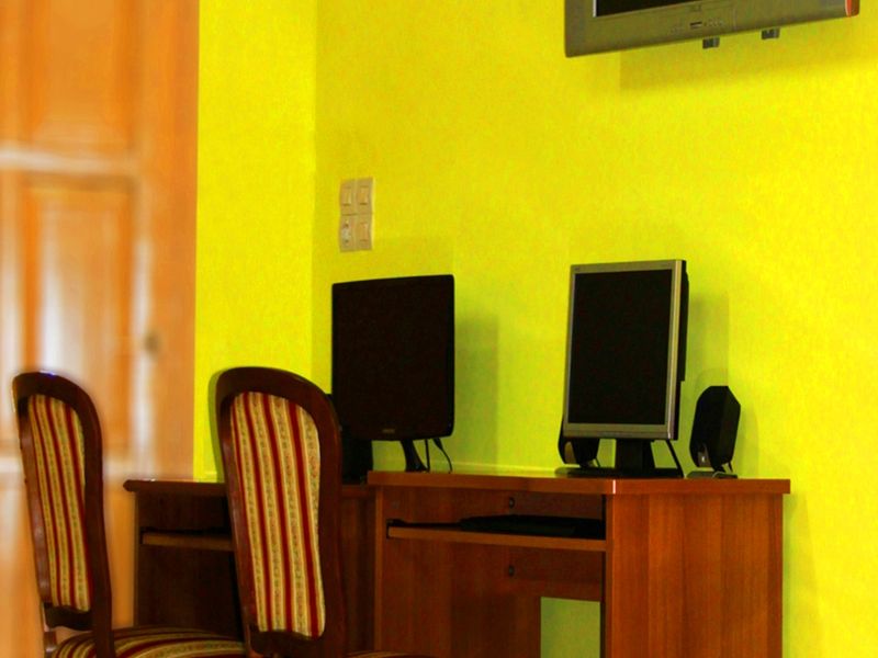 Hotel Photo 6