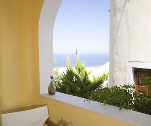 Argonaftes Fira Greece