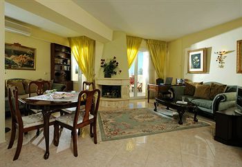 صورة الفندق 8