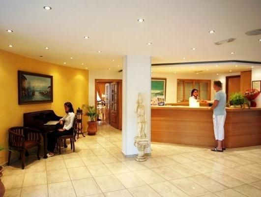 Hotel Photo 14
