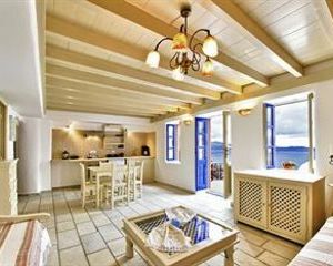 Chroma Suites Oia Greece