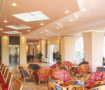 Hotel Photo 10