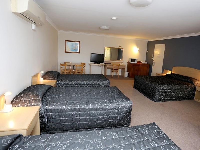 Hotel Photo 11