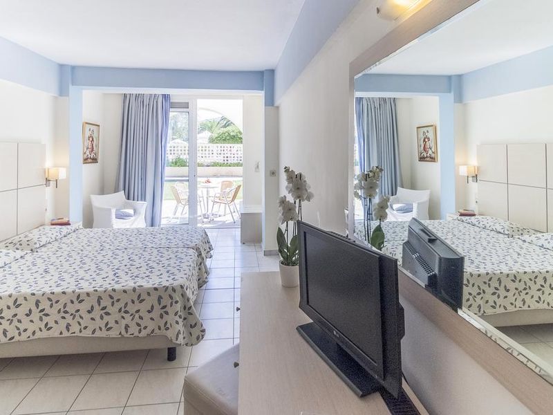 Hotel Photo 3