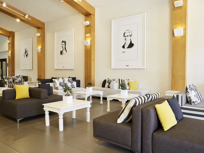 Hotel Photo 8
