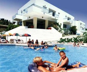 Leonidas Hotel & Studios Lambi Beach Greece