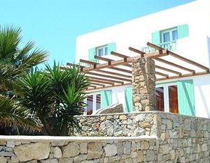 Giannoulaki Hotel Ornos Greece