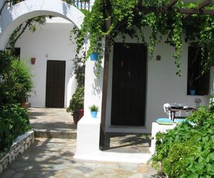 Christina Hotel Naoussa Greece