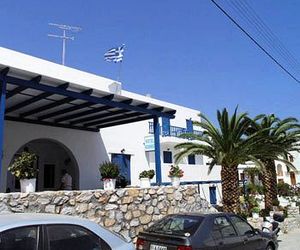 Adonis Hotel Apollonas Greece