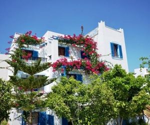 Rena Valetta Studios Naxos Town Greece