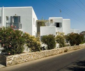 Elenis Studios Ornos Ornos Greece