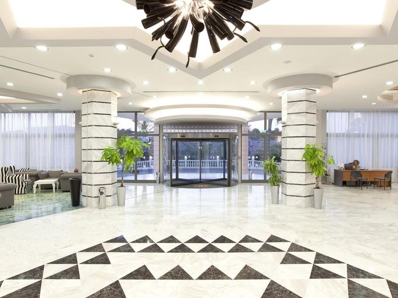 Hotel Photo 7