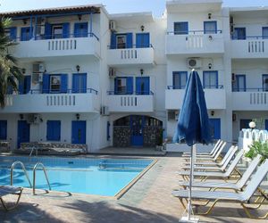 Chris Apartments Marathokampos Greece