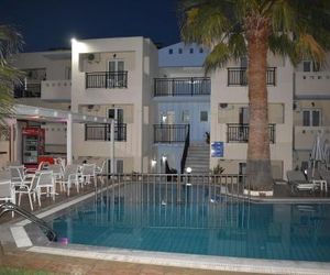 Sunshine Studios & Apartments Malia Greece