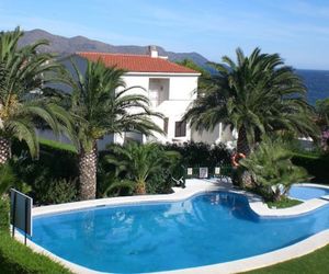 Holiday Home El Gato Llanca Spain