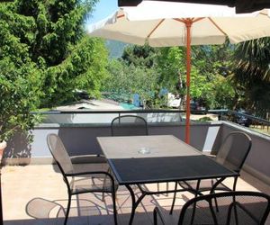 Veranda Beach Apartment Pianello del Lario Italy