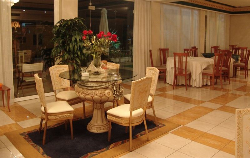 Hotel Photo 9