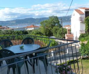 Apartments Zdravka Slatine Slatine Croatia