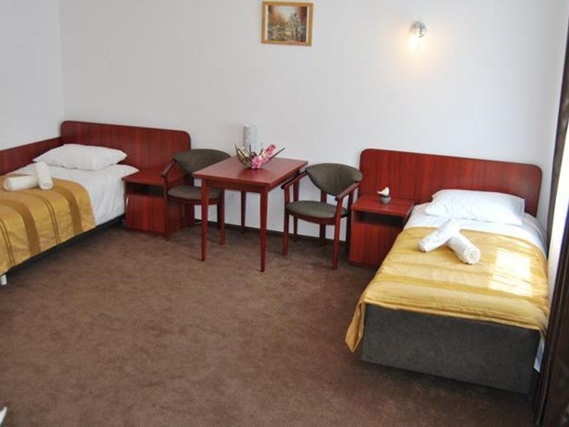 Hotel Photo 12