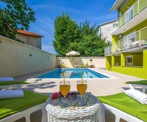 GUESTHOUSE OMANOVIC Pula Croatia
