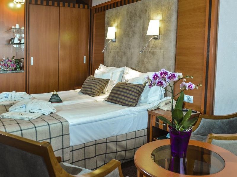 Hotel Photo 3