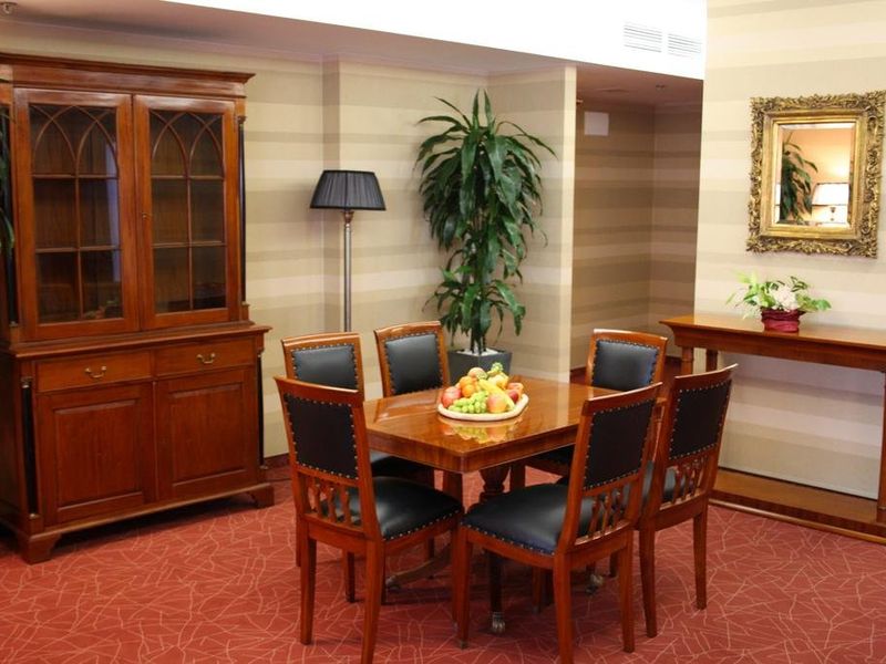 Hotel Photo 11
