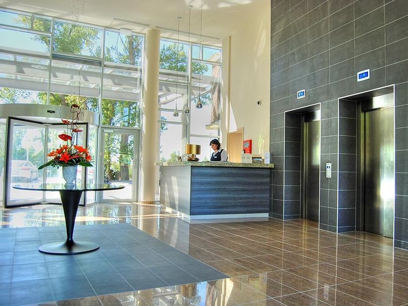 Hotel Photo 10