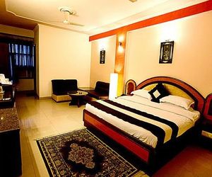 Hotel Parkway Deluxe Delhi City India