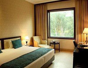 Hotel Airport Residency Samalka India