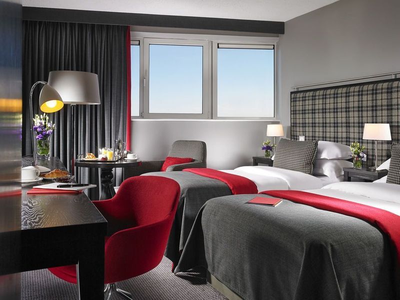 Hotel Photo 1