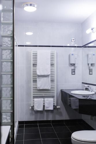 Hotel Photo 9