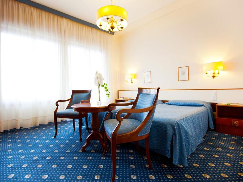 Hotel Photo 9