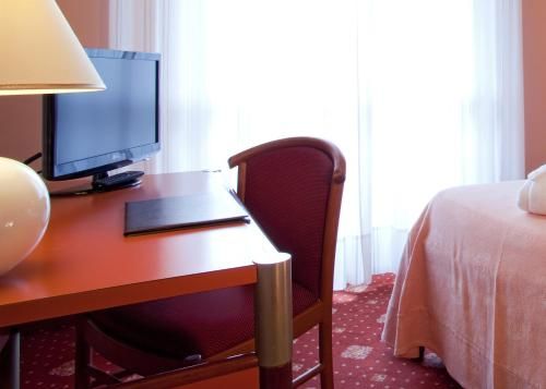 Hotel Photo 5