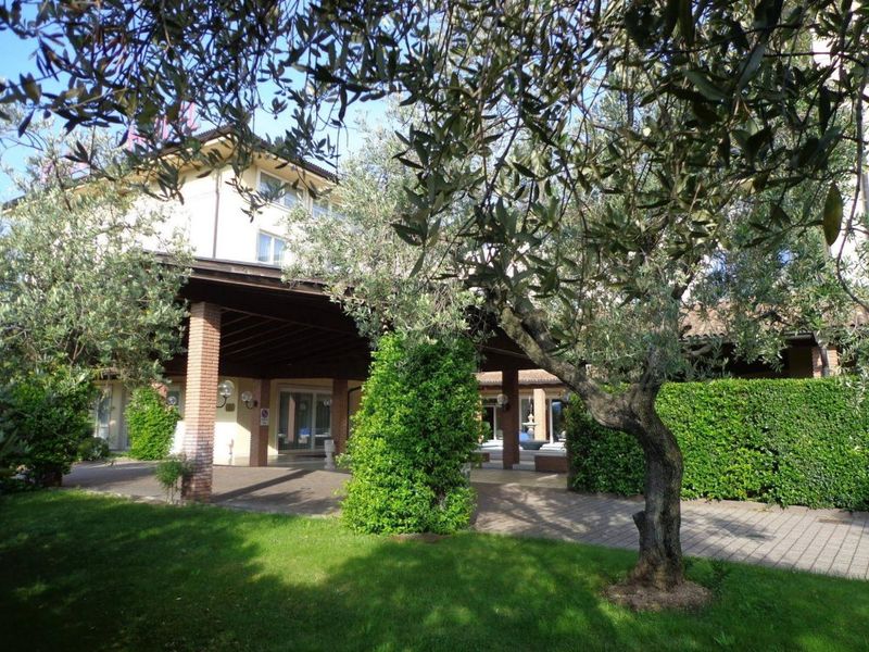 Hotel Photo 23