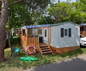 Albatross Mobile Homes on Camping Cisano & San Vito S. p. A. Bardolino Italy