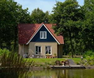 Spacious holiday home with a dishwasher, 20 km. from Assen Westerbork Netherlands