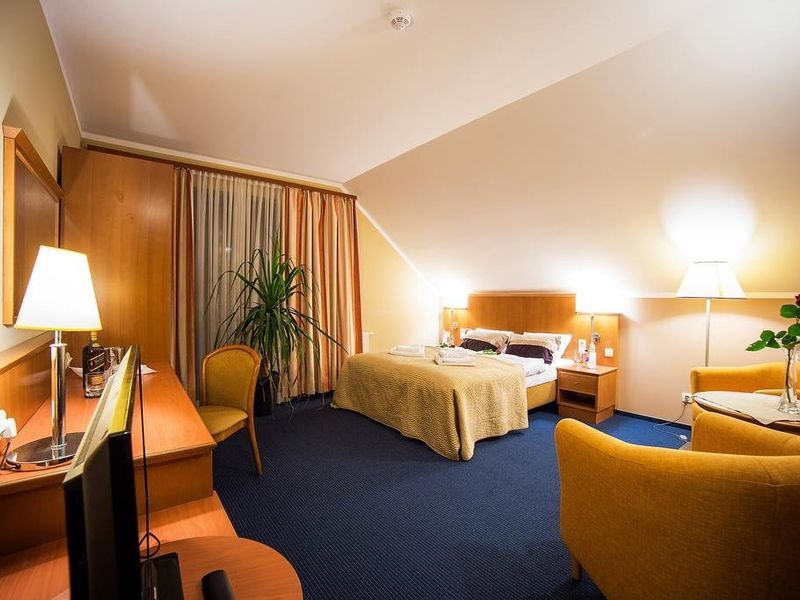 Hotel Photo 1