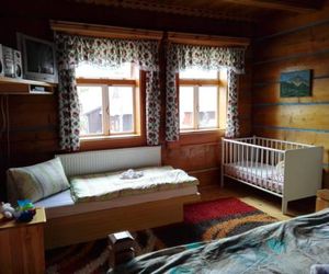 Drevenička na gazdovskom dvore Zdiar Slovakia