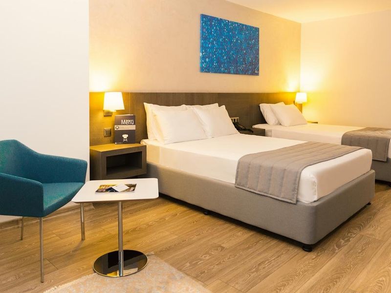 Hotel Photo 2