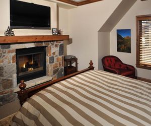 LION SQUARE NORTH TOWER RESIDENCES BY BERKSHIRE HATHAWAY HOMESERVICES Vail United States
