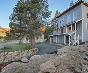 SQUAW COTTAGE BY TAHOE VACATION RENTALS Olympic Valley United States