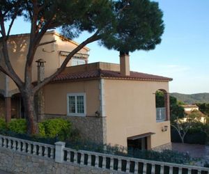 CHALET LES TEULES Santa Cristina DAro Spain