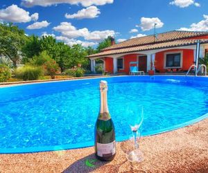 Holiday Home Villa Angelina 258 Barban Croatia