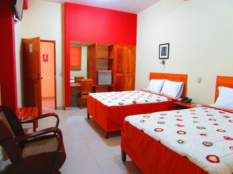 Hotel Photo 1
