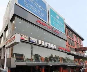 OYO 11404 Hotel Tri Star Regency Kochi India