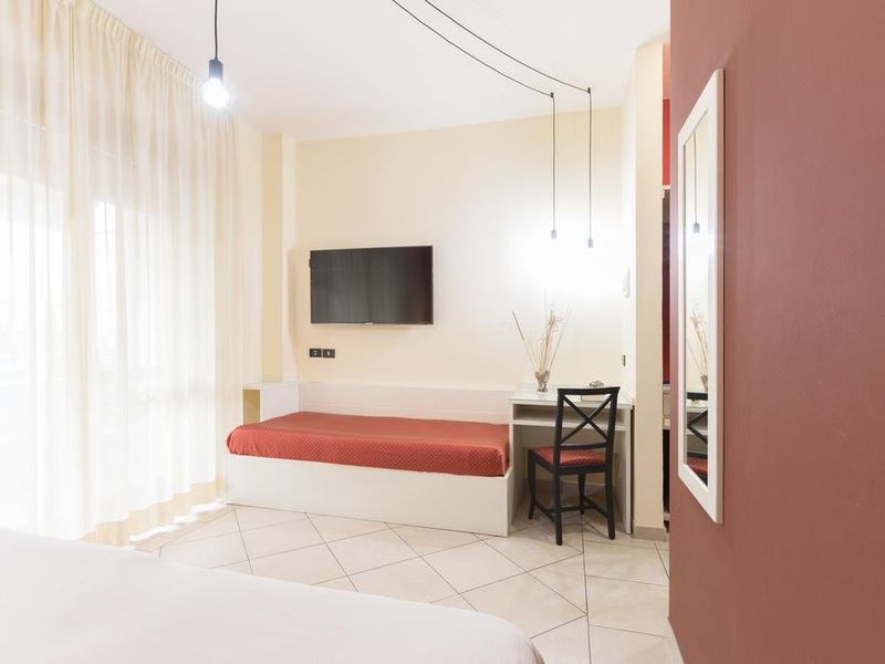 Hotel Photo 6